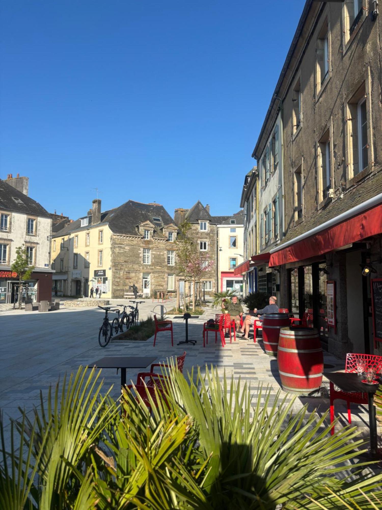 Fontaine Blanche River View, Large Patio & Garden In Central Brittany With Starlink Wifi Treffrin Εξωτερικό φωτογραφία